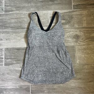 lululemon tank top size 4
